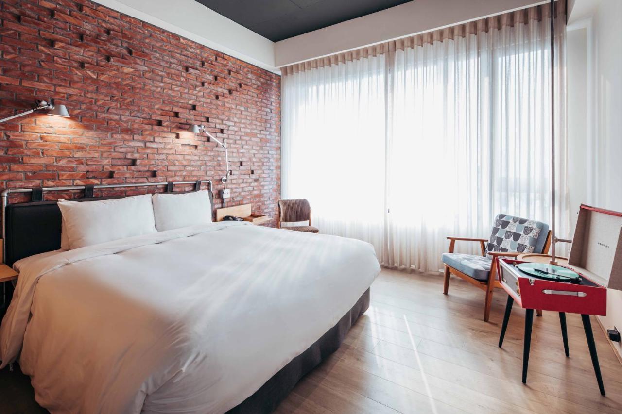 U.I.J Hotel & Hostel Ταϊνάν Εξωτερικό φωτογραφία