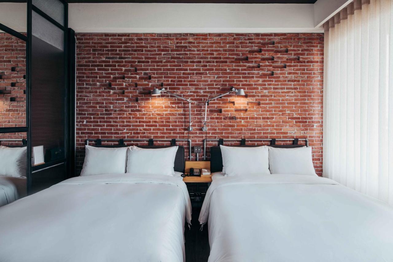 U.I.J Hotel & Hostel Ταϊνάν Εξωτερικό φωτογραφία