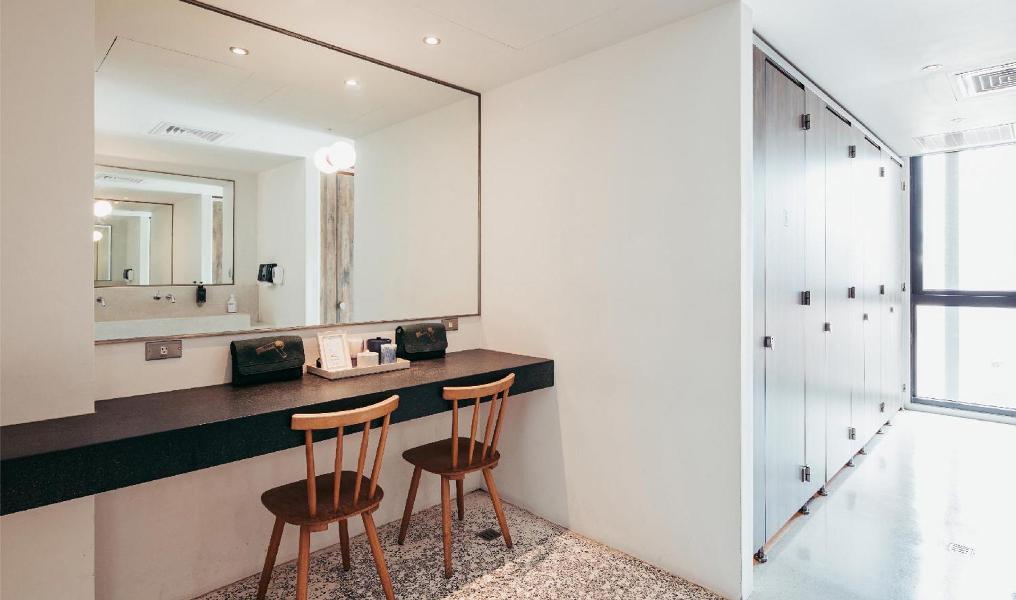 U.I.J Hotel & Hostel Ταϊνάν Εξωτερικό φωτογραφία