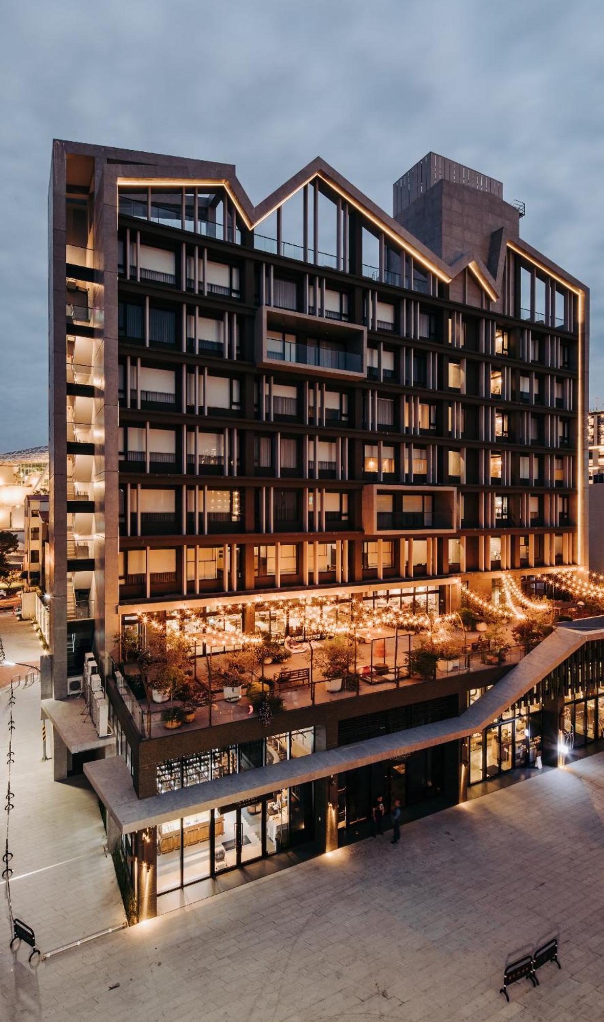 U.I.J Hotel & Hostel Ταϊνάν Εξωτερικό φωτογραφία