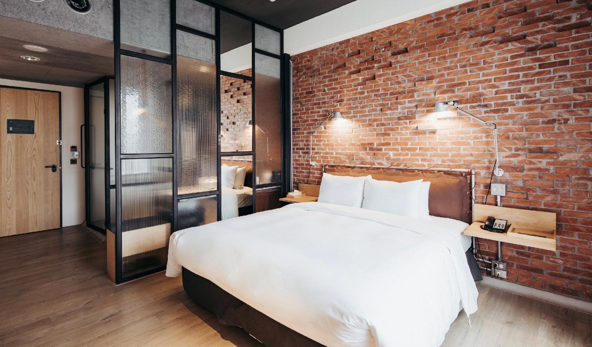 U.I.J Hotel & Hostel Ταϊνάν Εξωτερικό φωτογραφία